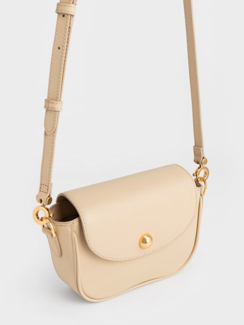 Geanta De Umar Charles & Keith Beaded Metallic Handle Sculptural Bej | 493MIXLUV