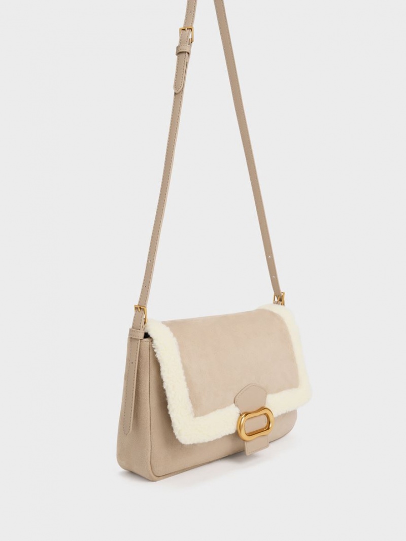 Geanta De Umar Charles & Keith Daki Fur-Trim Belted Trapeze Bej | 742LKUYGO