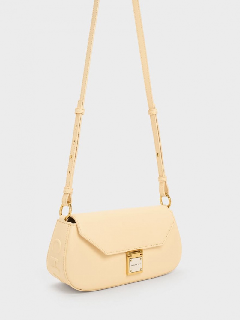Geanta De Umar Charles & Keith Oona Curved Bej | 058MIKELH