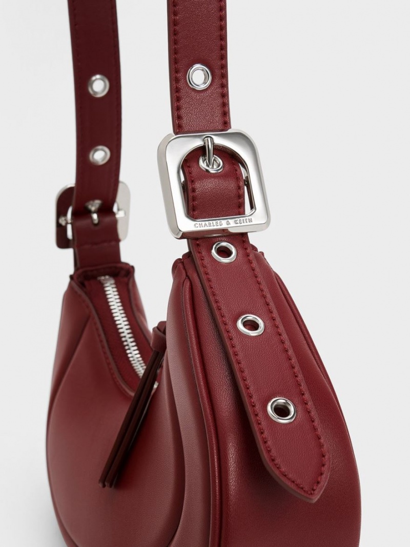 Geanta De Umar Charles & Keith Petra Curved Rosii | 301BEDKOF