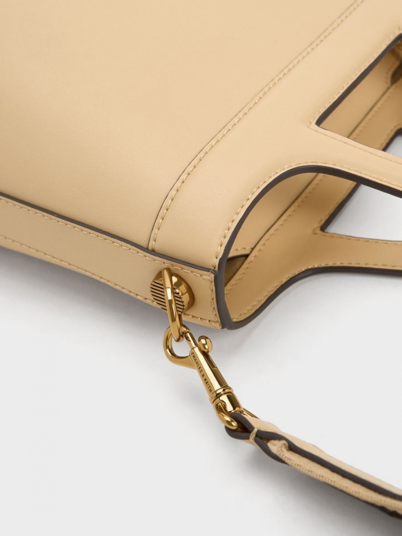 Geanta Galeata Charles & Keith Bronte Top Handle Bej | 657GLKHUO