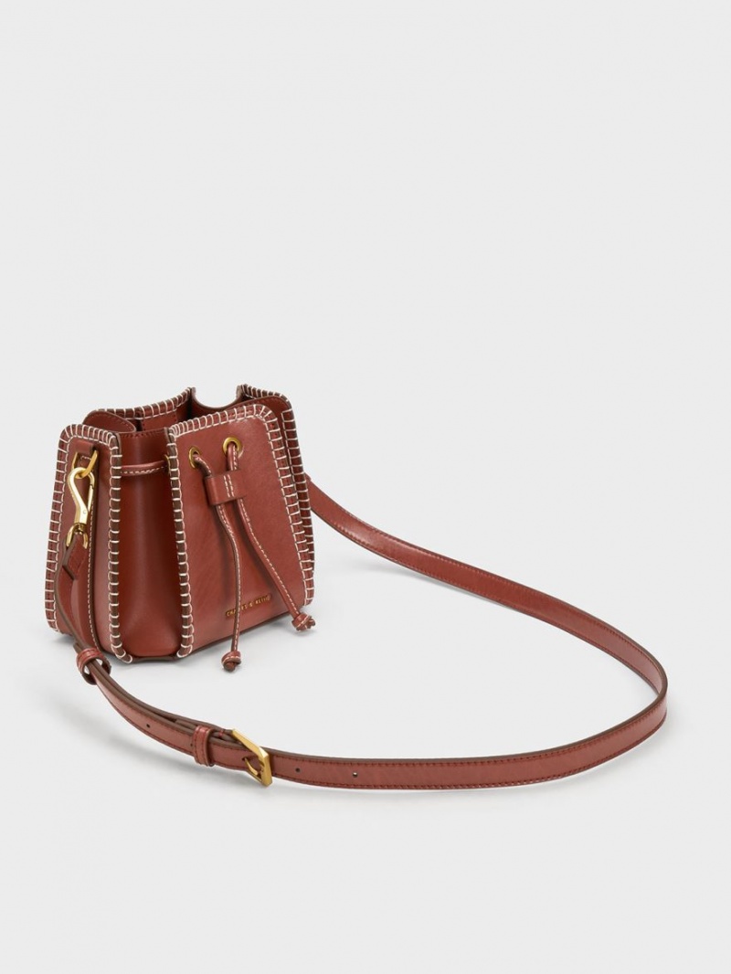Geanta Galeata Charles & Keith Circe Stitch-Trim Maro | 076XGFMUR