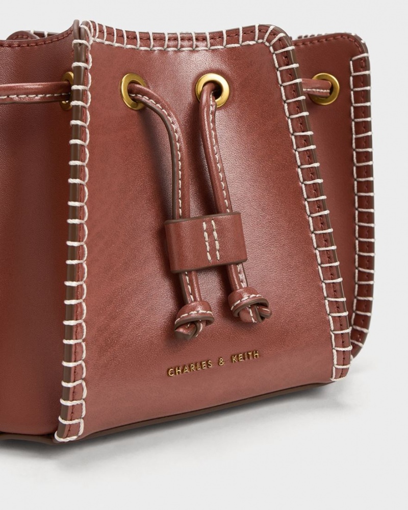 Geanta Galeata Charles & Keith Circe Stitch-Trim Maro | 076XGFMUR
