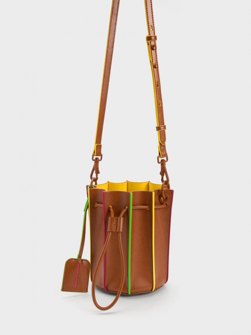 Geanta Galeata Charles & Keith Clove Top Handle Maro | 824ZTOABH