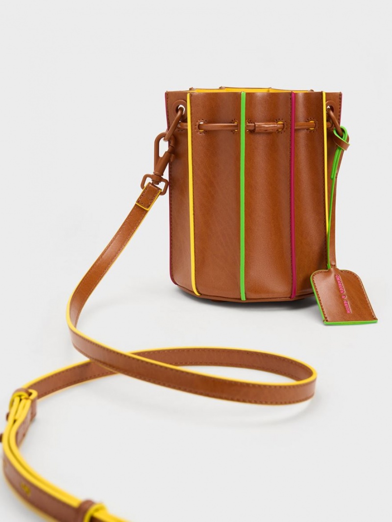 Geanta Galeata Charles & Keith Clove Top Handle Maro | 824ZTOABH