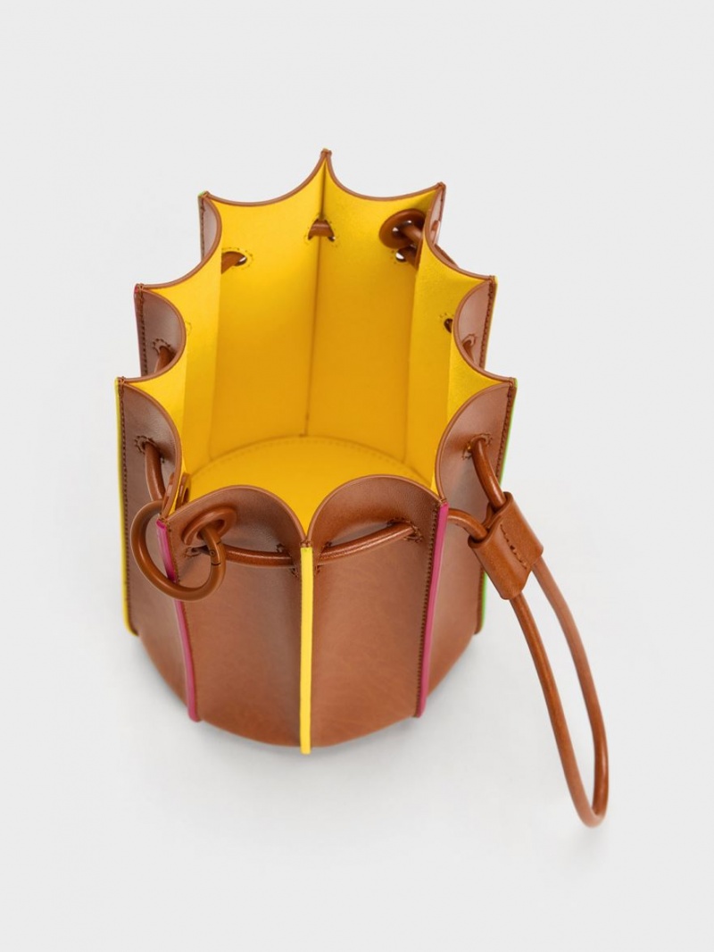 Geanta Galeata Charles & Keith Clove Top Handle Maro | 824ZTOABH