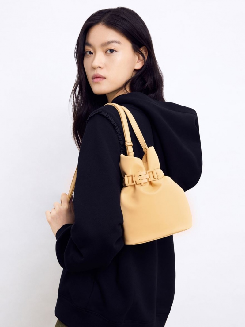 Geanta Galeata Charles & Keith Dua Bej | 231PLYWQB