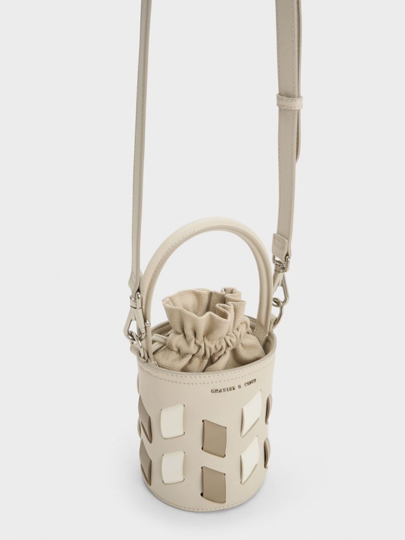 Geanta Galeata Charles & Keith Panza Panelled Bej | 069VBMYGS