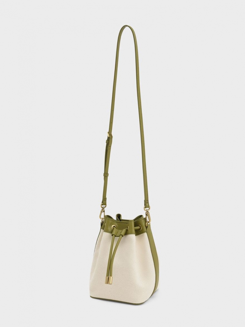 Geanta Galeata Charles & Keith Woven Handle Panza Masline Verzi Albi | 953AVDNIT