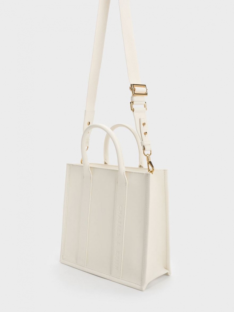 Geanta Tote Charles & Keith Clover Trapeze Albi | 901QHLWES
