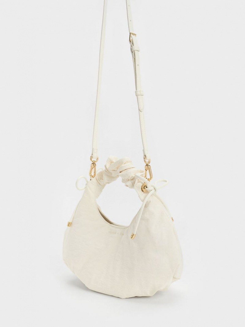 Geanta Tote Charles & Keith Maisy Ruched Nailon Albi | 574ADIZBE