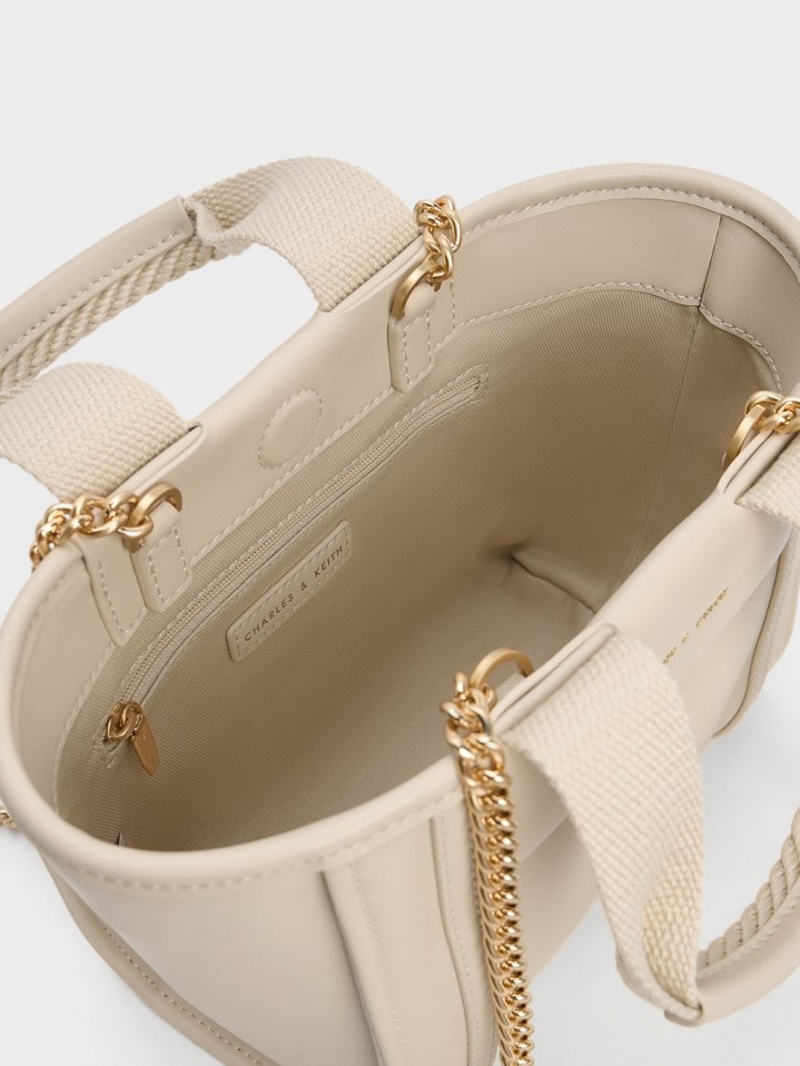 Geanta Tote Charles & Keith Shalia Chain-Handle Bej | 937OWMPDL