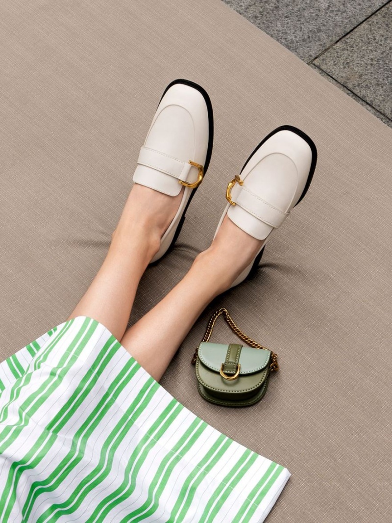 Mocasini Charles & Keith Gabine Buckled Piele​ Albi | 248KUQPJW