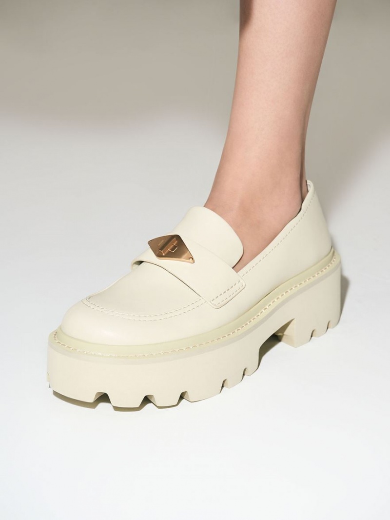 Mocasini Charles & Keith Metallic Accent Grosolan Platforma Penny Albi | 240PFYKDM