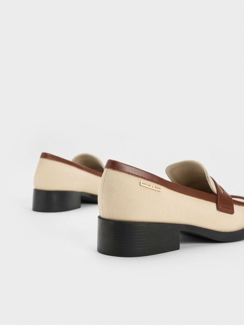 Mocasini Charles & Keith Panza Cut-Out Penny Bej | 062IBLJQX