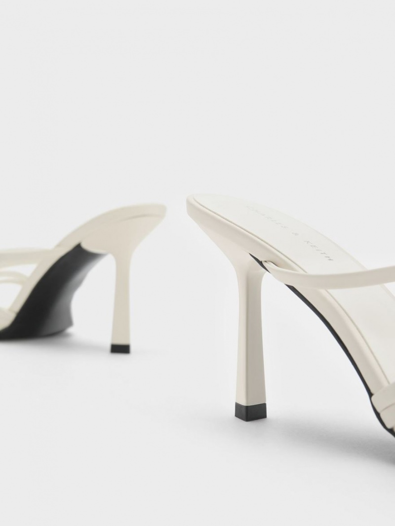 Mules Charles & Keith Asymmetric Square-Bombeu Toc Albi | 134DNJCIB