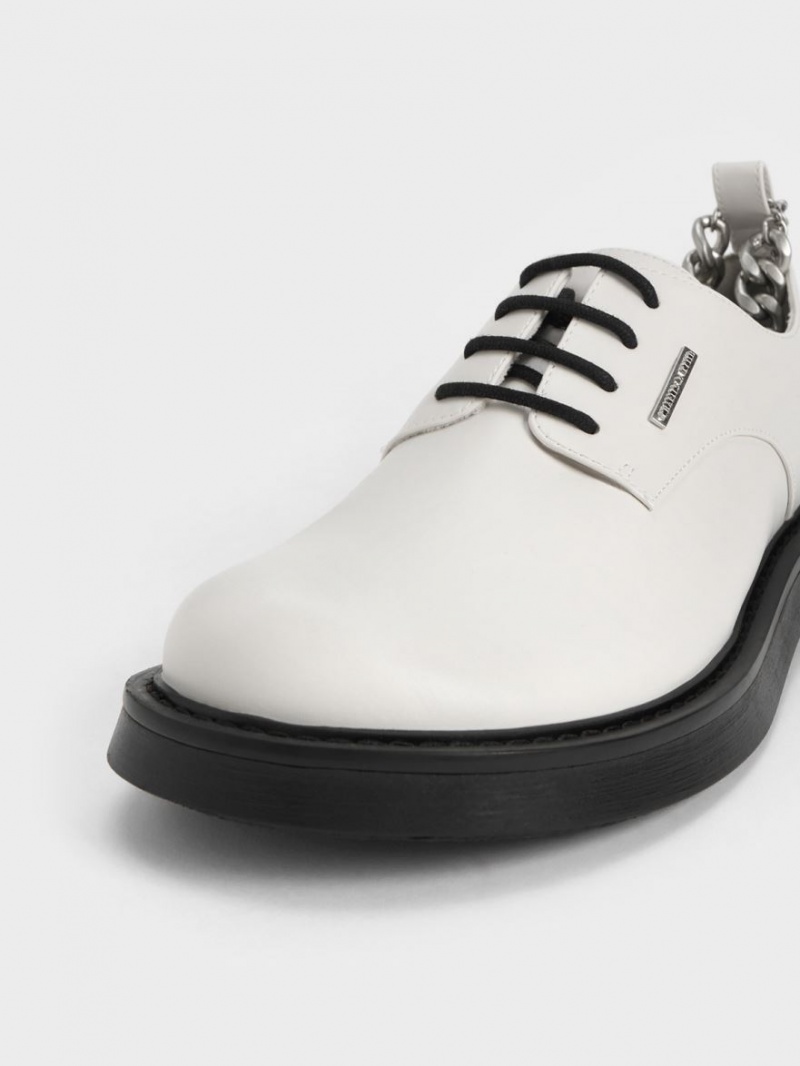 Pantofi Derby Charles & Keith Grosolan Chain Albi | 206UHVSOR