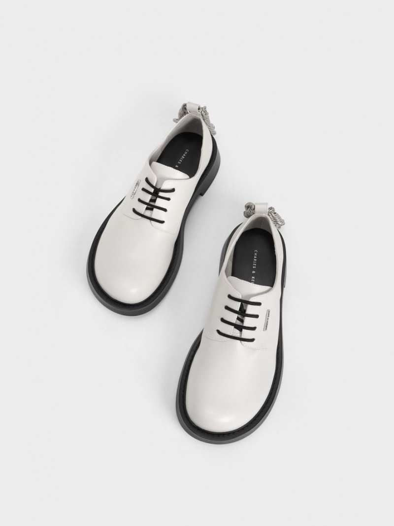 Pantofi Derby Charles & Keith Grosolan Chain Albi | 206UHVSOR