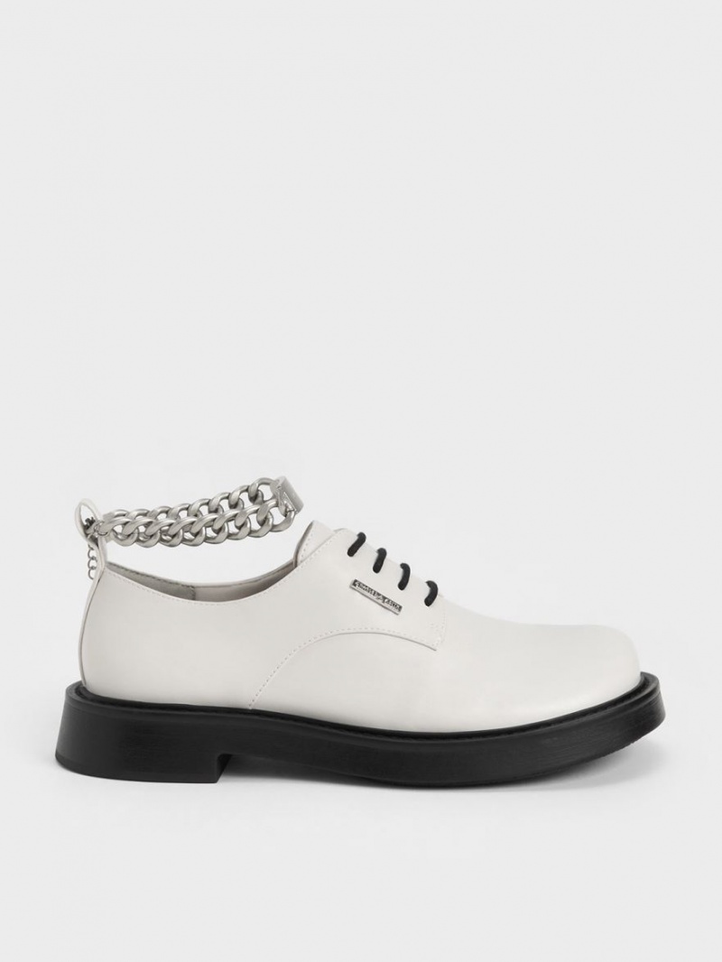 Pantofi Derby Charles & Keith Grosolan Chain Albi | 206UHVSOR