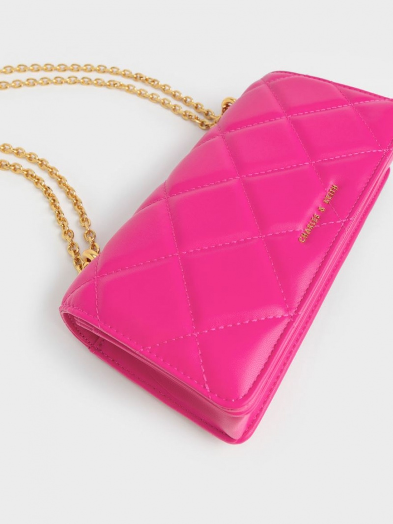 Portofel Charles & Keith Paffuto Chain Handle Matlasat Long Fucsie | 095CKQUFY