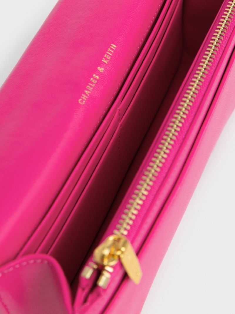 Portofel Charles & Keith Paffuto Chain Handle Matlasat Long Fucsie | 095CKQUFY