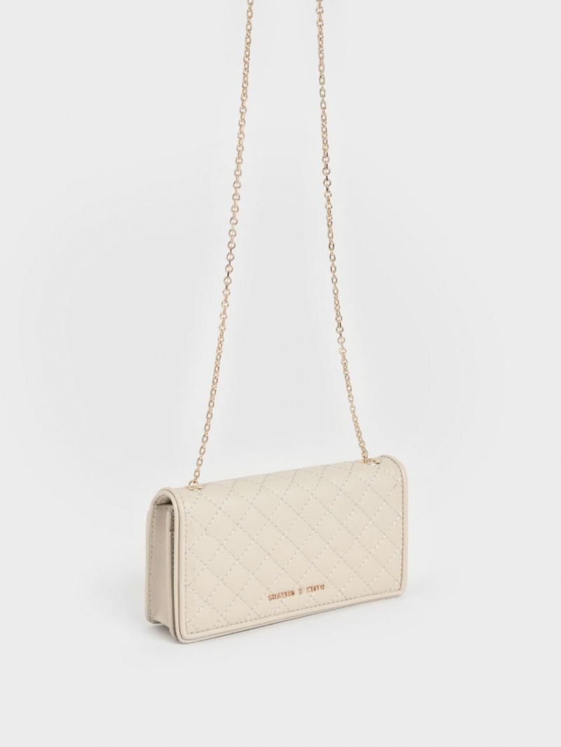 Pouches Charles & Keith Matlasat Albi | 150FJOGUM