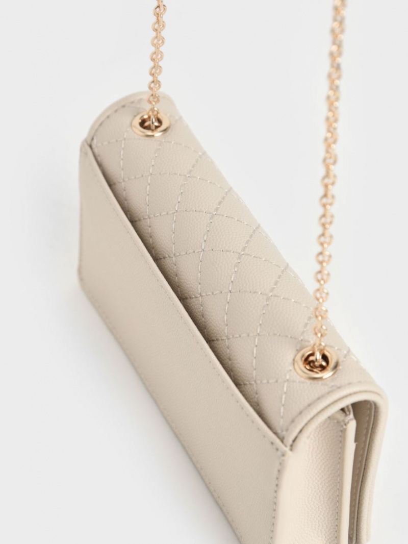 Pouches Charles & Keith Matlasat Albi | 150FJOGUM
