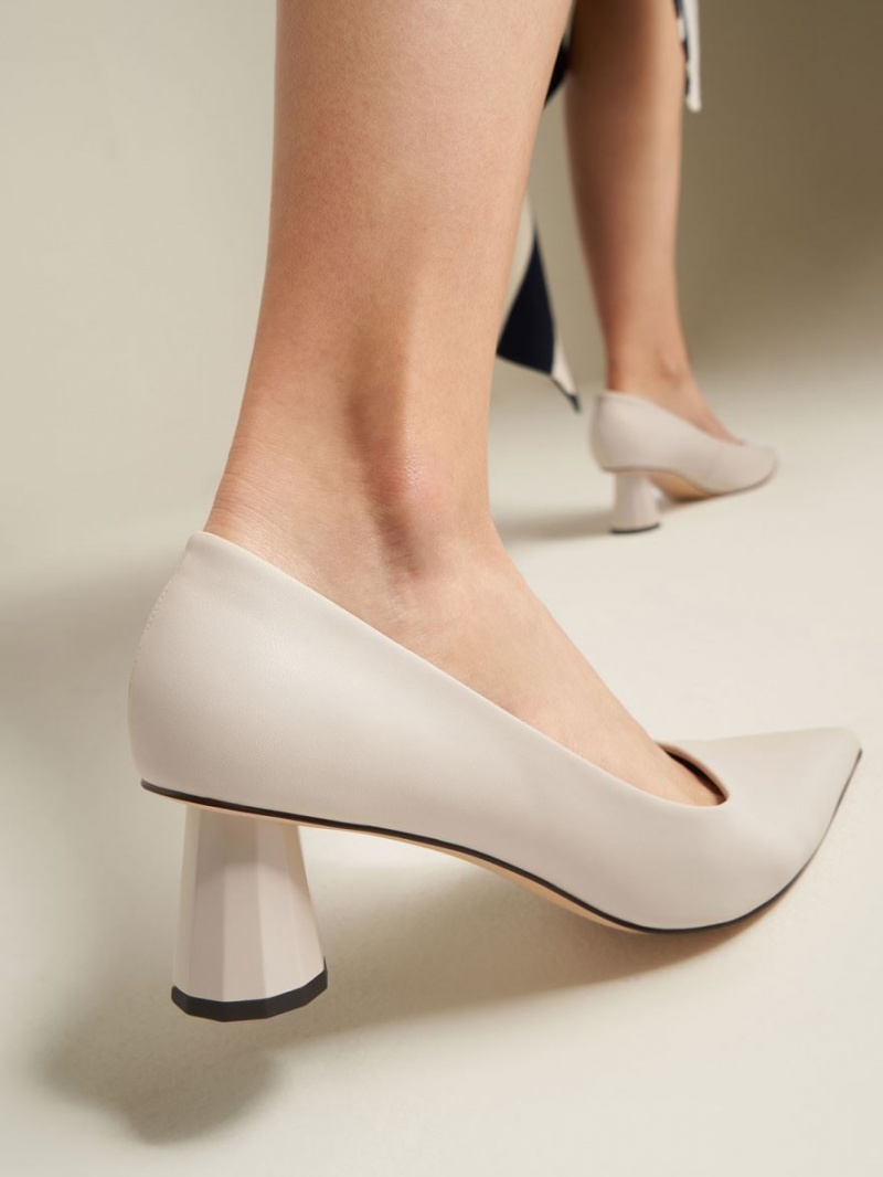 Pumps Charles & Keith Cone Heel Pointed-Bombeu Albi | 407KXABUO