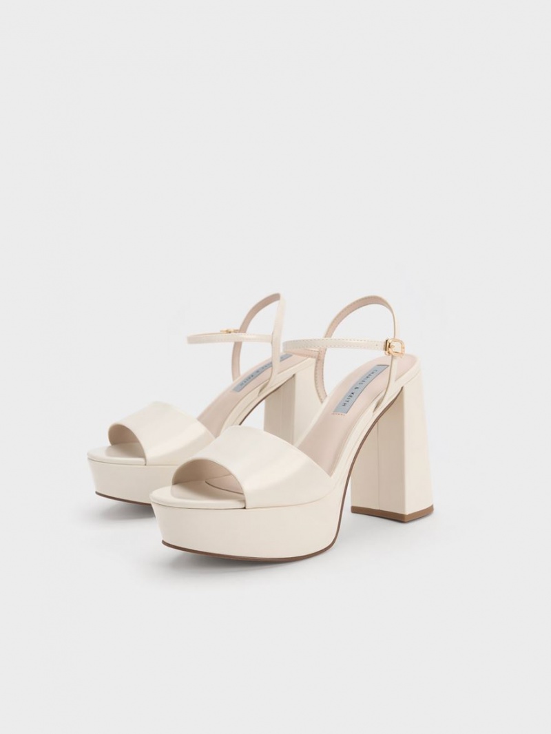 Sandale cu Platforma Charles & Keith Halle Peep-Bombeu Metallic Albi | 910QKEMVO