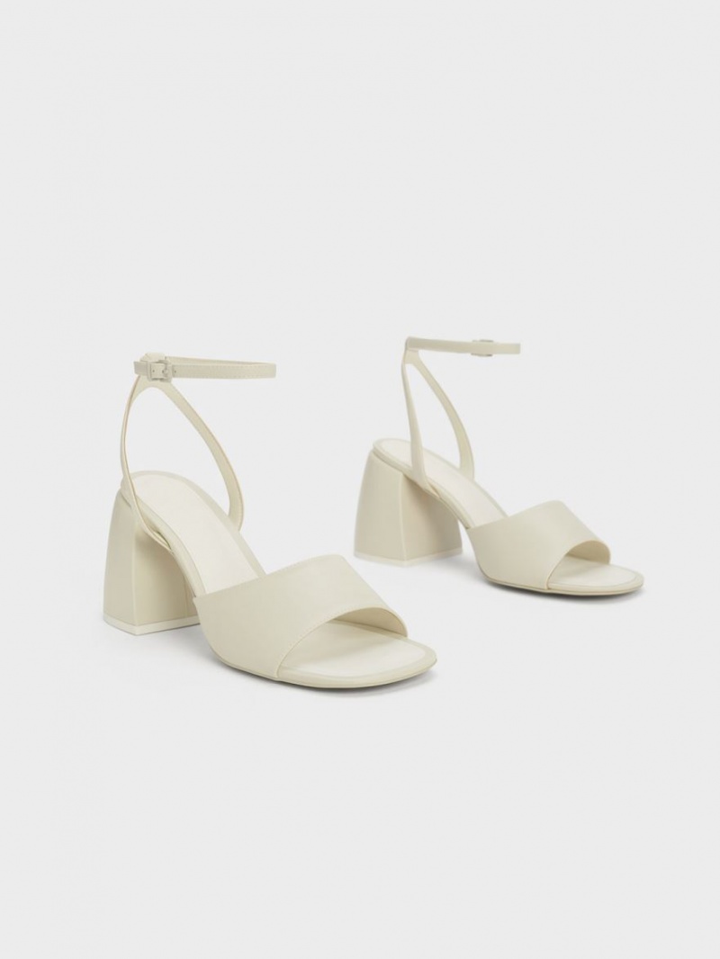 Sandale cu Toc Charles & Keith Grosolan Block Albi | 094BHEAGS