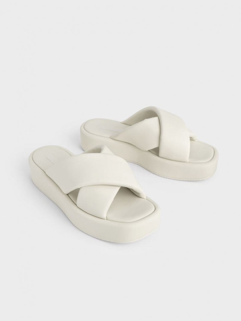 Slapi Charles & Keith Căptușită Crossover Flatforms Albi | 671OISUFK