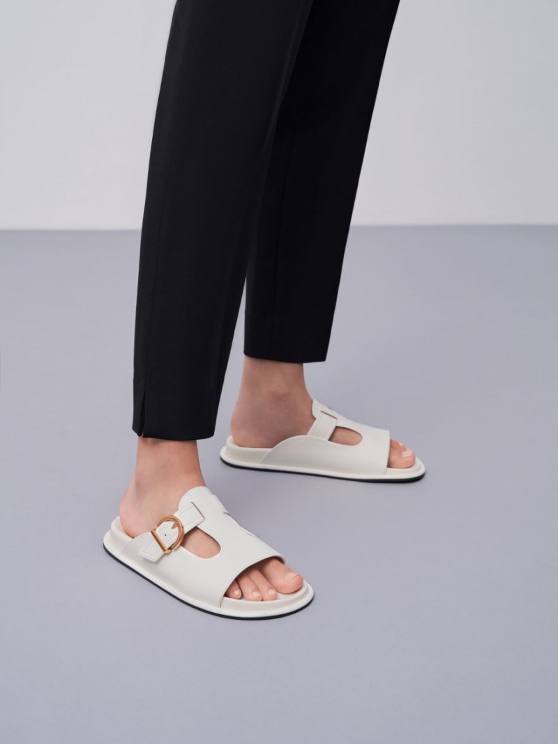 Slapi Charles & Keith Cut-Out Buckled Albi | 098KOJQAX