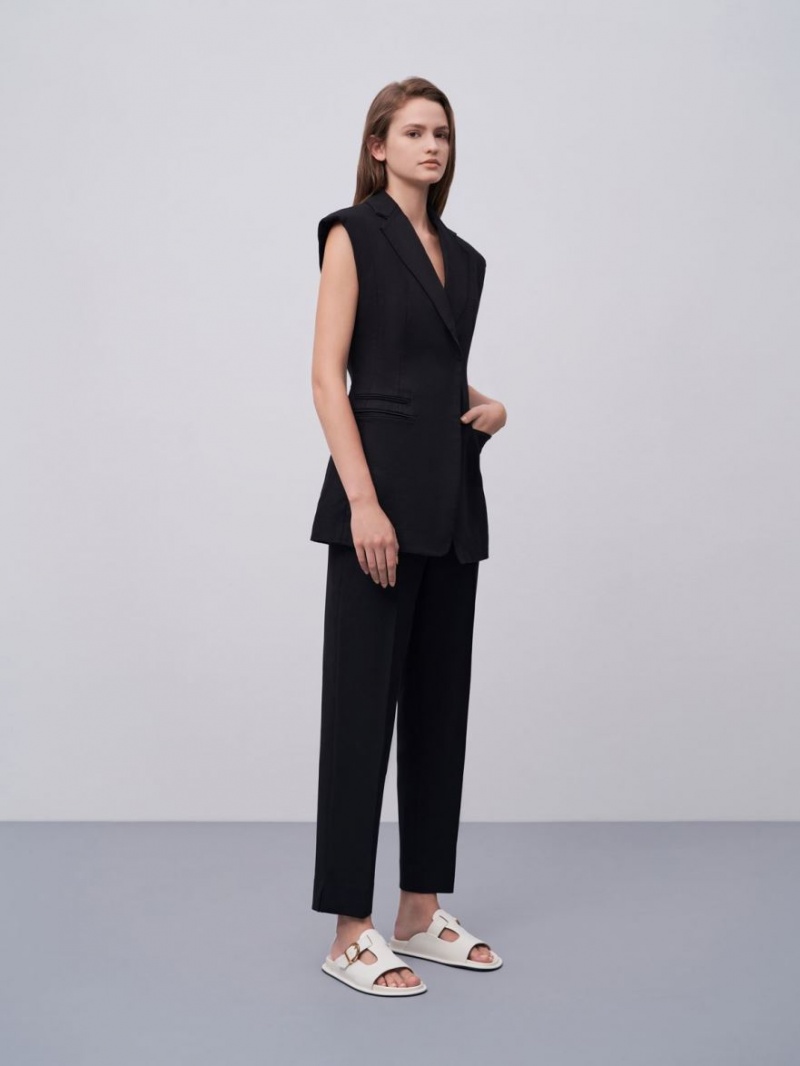 Slapi Charles & Keith Cut-Out Buckled Albi | 098KOJQAX