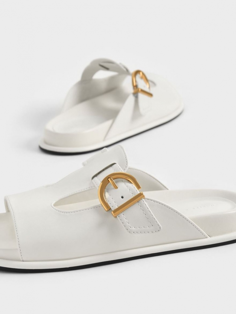 Slapi Charles & Keith Cut-Out Buckled Albi | 098KOJQAX