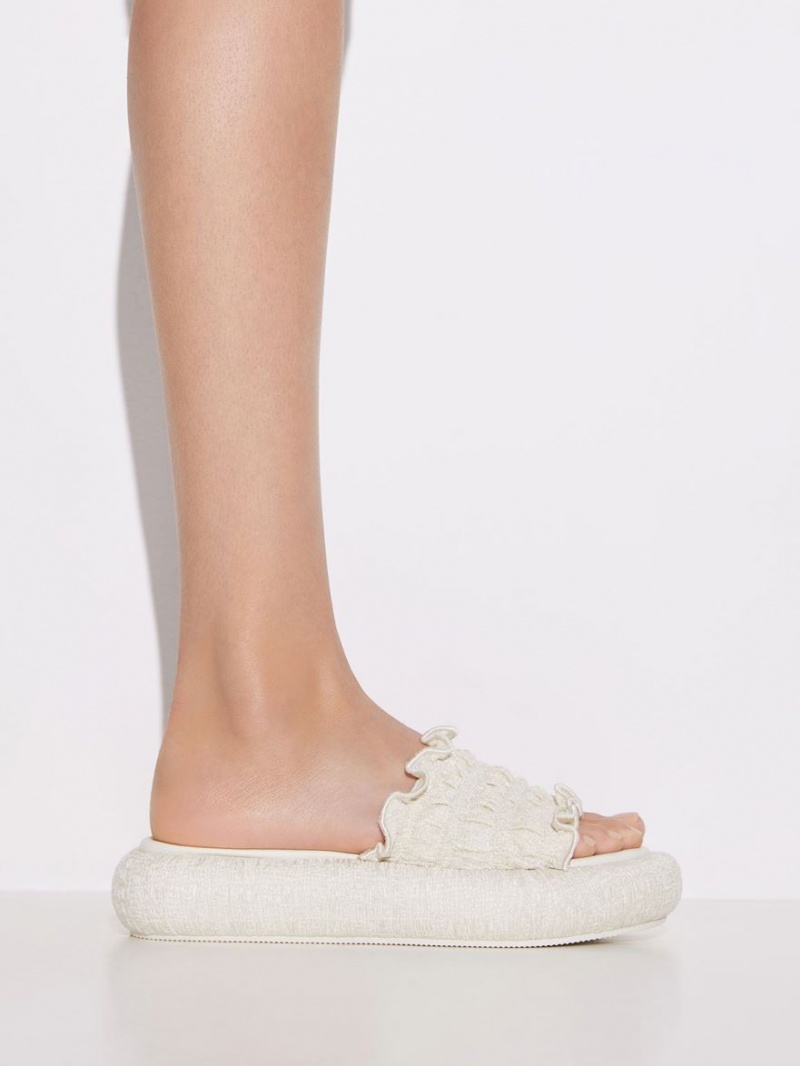 Slapi Charles & Keith Nuala Ruched Flatforms Albi | 492TFOAIM