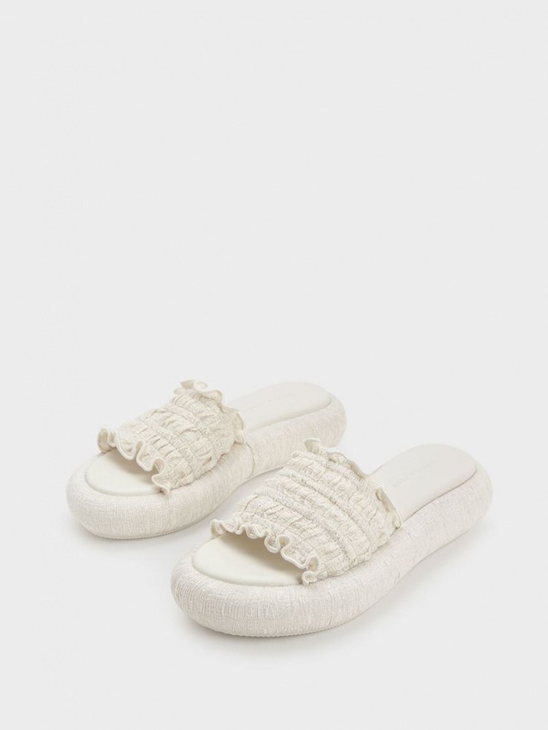 Slapi Charles & Keith Nuala Ruched Flatforms Albi | 492TFOAIM